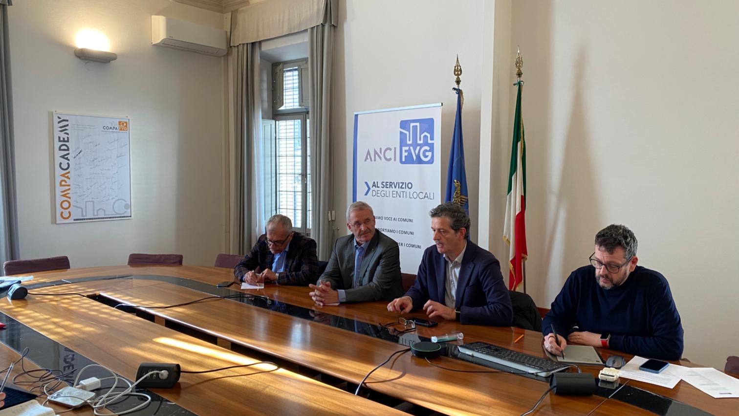Un momento dell'incontro nella sede dell'Anci Fvg